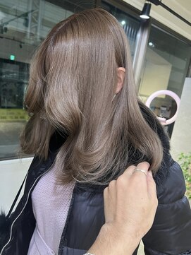 メリー オオサカ(Merly Osaka) 顔まわりがキュート！まろやかカラー_milky ash brown_