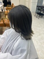 アプリバイリアン 浦和2号店(appri by Rien)&nbsp;オリーブベージュ/切りっぱなしボブ