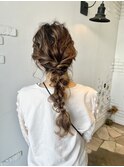 ハイライト×編みおろしヘアアレンジ