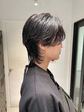 ナループロアツム(Nalu pu loa Tsum) センターパートウルフ　メンズヘア