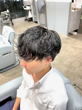 ノイセル 西本町(Noisyle) guest snap 前下がりマッシュ×ニュアンスパーマ