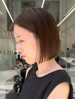 ニトバイアンキシム(nit by ahnkism)&nbsp;ボブミルクティーベージュブリーチダブルカラー堀江