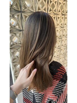 ワクヘアー(WaKu hair) シャドールーツバレイヤージュ