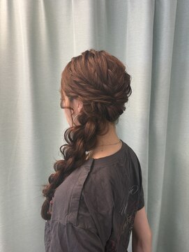 マーズ(Hair&Make Mars+) 編みおろし