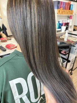 オハナ(ohana) ハイライトベージュカラー♪