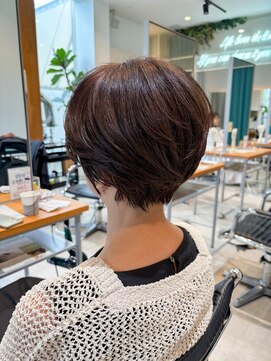 ヘアーエスクールエミュ(hair S. COEUR emu) 大人ショート/松井山手美容室/枚方美容室/50代髪型