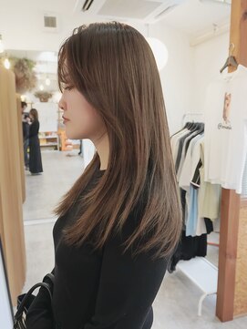 ディッセンバー 伊勢崎(December) 切りっぱなしボブ/ミニボブ/丸くないボブ/ヘーゼルベージュ