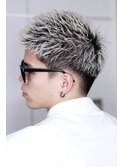 金髪ショート　スパイキーショート