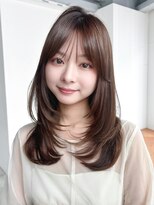 シオン(shion) 顔周りレイヤー前髪カット韓国ヘアロング_F1519