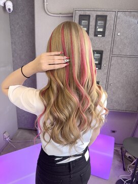ブランシスヘアー(Bulansis Hair) ピンクハイライトギャルスタイル