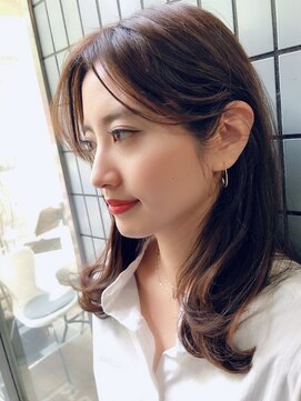 フラミューム 恵比寿(flammeum) ミヤザキスタイル  外ハネミディー