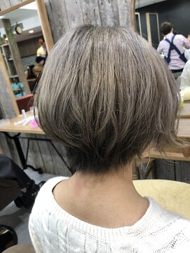 イズ 札幌店(is) グラボブ☆グレージュ