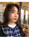 抜け感ミディアムウルフ