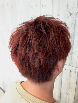 ダリア(Dalia) レッド×ショート