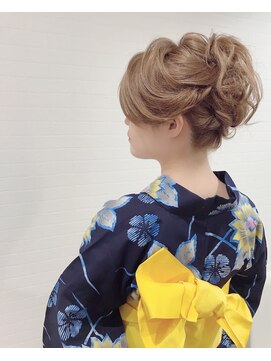 グランルッソ 岡山駅前(GRAN LUSSO) 浴衣にすっきりルーズアップ