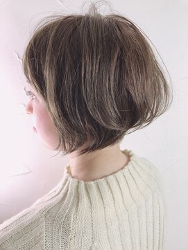 アッシュ 下北沢店(Ash) 【20代・30代・40代】くせ毛ショートボブ