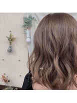 ロコモコカウイ(HAIR SALON Loco Moco KAUI)&nbsp;ミルクティーカラー