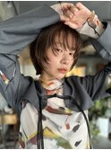 お洒落な伸ばしかけショートスタイル