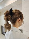 ねじりポニーテール