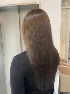 アヴァンスアンス 広島袋町店(AVANCE.ens) 明るめオリーブベージュ