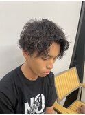 波巻きスパイラルパーマ／マッシュカット