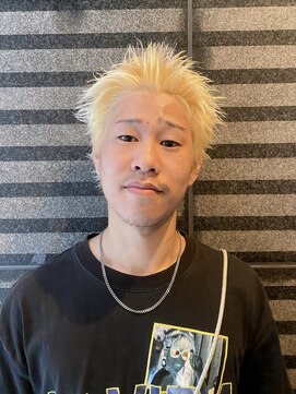 エクシア 博多店(EXCIA) スパイキーショート