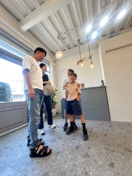 ティムヘアー(tim hair)の写真/【板宿駅/徒歩５分】お子様同伴可◎完全バリアフリーなので、ベビーカー使用でもストレスなく入店できます!