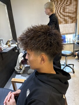 ロウ トウキョウ 八王子店(RAW TOKYO) ツイストスパイラル　ホワイトメッシュ　シャドウパーマ　八王子