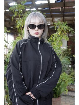 ナンブ セントラル(nambu-CENTRAL) ホワイトシルバー＆レイヤーミディ