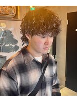 リルジー 大宮店(LIL.G)&nbsp;波巻きツイストスパイラル/リバースセンターパート[大宮/理容室]