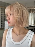 透明感ミルクティーグレージュボブレイヤー