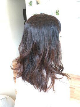 ヘアーアンドネイルフォレスト(Hair&Nail FOREST.) ツヤと潤いのグレーカラー