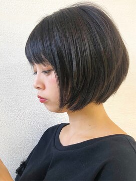 ロンド 表参道店(Lond) 【津賀雅也】まとまりのある短めミニマムボブ　３Dカラー