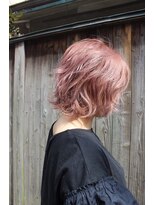 ジウ 上通り(JIU)&nbsp;小顔大人可愛い外ハネ20代30代40代ハイトーン×ピンジュカラー