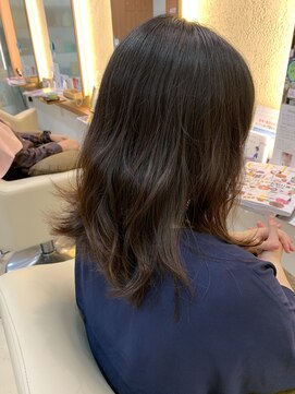イマージュ アヴェダ 八王子店(Image AVEDA) 外ハネゆるふわウェーブ