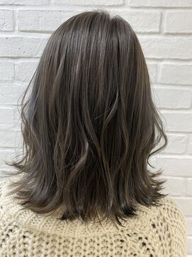 トッカ ヘアアンドトリートメント 仙台店(tocca) 【角田】切りっぱなし×ハイライト×ラベンダー