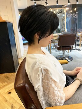 サードバイローラン(THiRD by ROULAND) 【THiRD 浅野】カーキグレージュマッシュショート