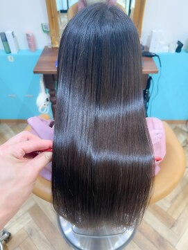 ロンド ブランシュ 錦糸町北口(Lond blanche) ミニウルフ黒染め髪質改善縮毛矯正酸性ストレートレイヤー