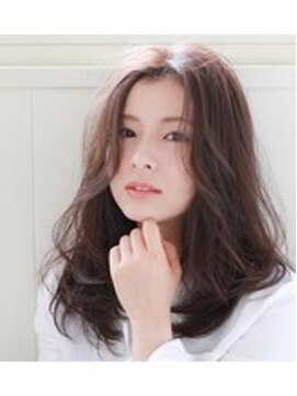 ラブクロムトーキョー オモテサンドウ(LOVECHROME OMOTESANDO) 表参道髪質改善トリートメント☆ペールベージュ秋のツヤカラー