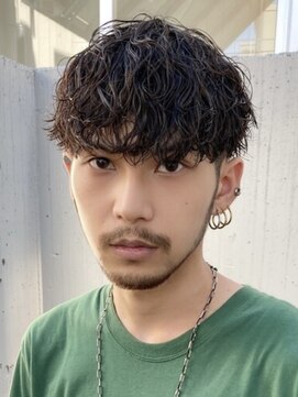 フィフス 栄(fifth) 波巻きスパイラルパーマツーブロックメンズマッシュ栄