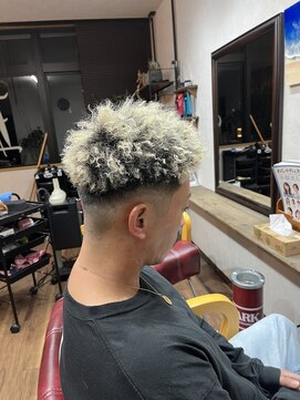 リーフ(LEAF) 針金パーマ