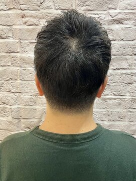 グレイスフル バーバープラチナム 六本木店(Graceful Barber platinum) ツーブロ/ジェットモヒカン