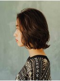 美髪逆三角切りっぱなしボブエアリーロングピンクブラウン