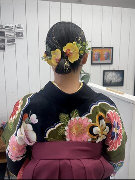 ベニス(VENICE) タイト/シニヨン/ヘアセット/