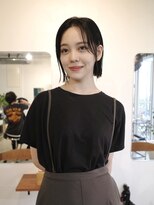 ヨー(Yoh-)&nbsp;【ショートボブ/ササキケイスケ】切りっぱなし/センターパート