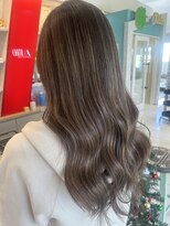 アース オーセンティック 高松レインボーロード店(EARTH Authentic)&nbsp;白髪ぼかしハイライト