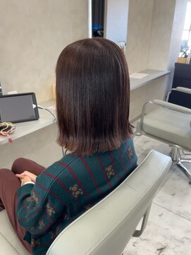 キング(K!ng) 縮毛矯正髪質改善ハイライトレイヤーカット楠葉美容室エクステ