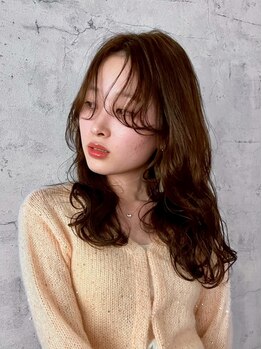 ペルソナ(PERSONA)の写真/【AVEDA・WELLA・milbon】3種類のカラー剤から選べる◎白髪を自然にしっかりカバーし、艶やかな髪に♪