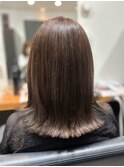 切りっぱなしひし形ボブ
