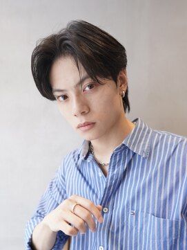 ニコ トウキョウ ヨコハマ(nico) 毛流れセンターパートニュアンスパーマカルマヘアメンズパーマ